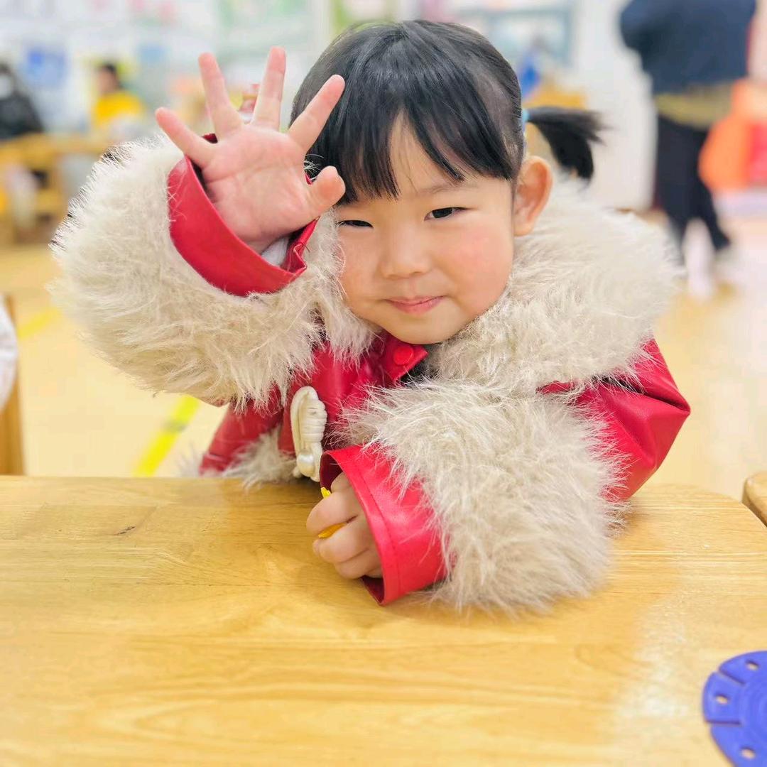 张舒瑶记录福宝成长记