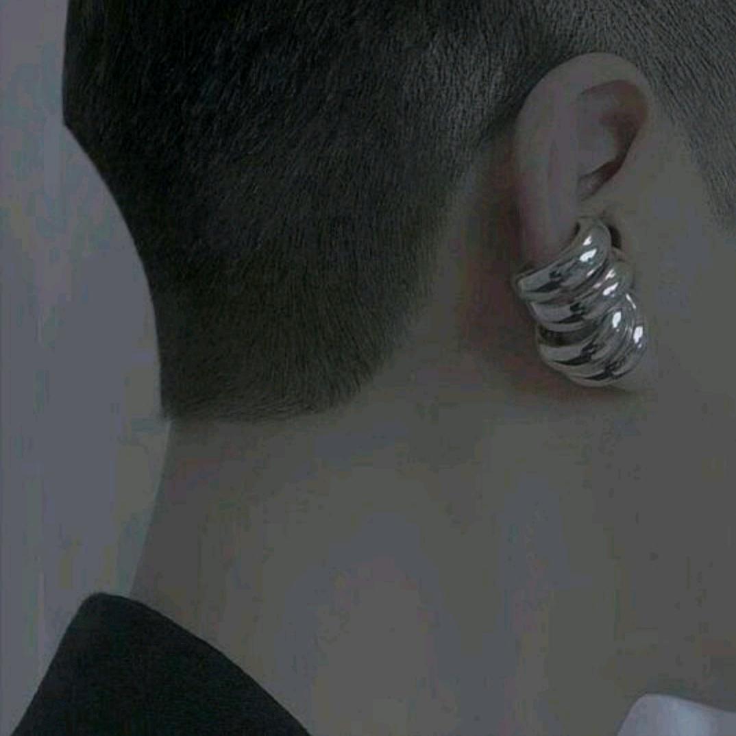 不服