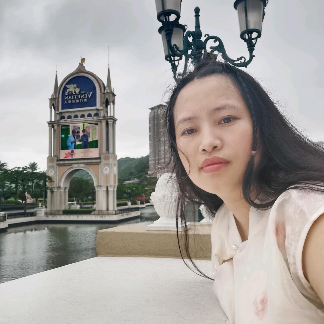刘美娜
