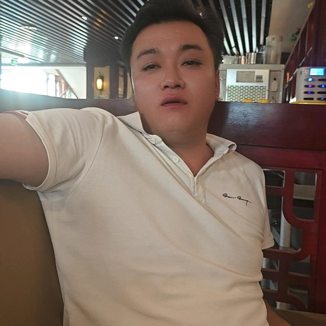 梁振诚，道名（梁道經）