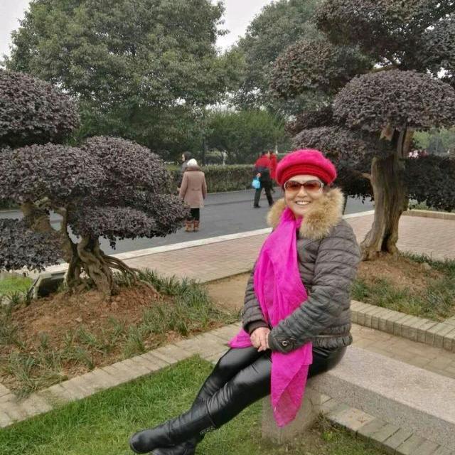 阿芳