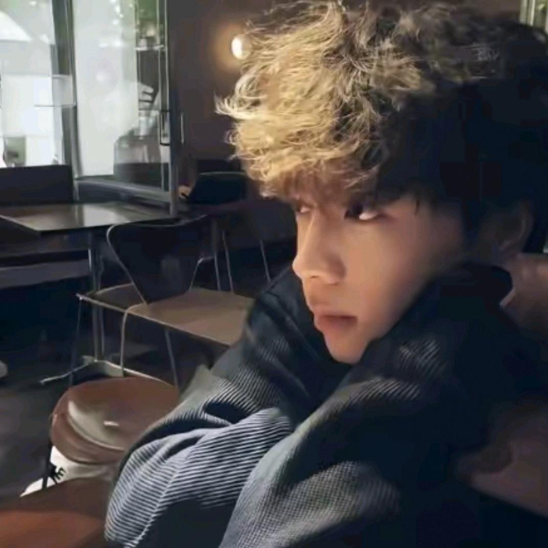 𝔀𝓾 𝓙𝓲𝓪𝓷𝓰⚜️