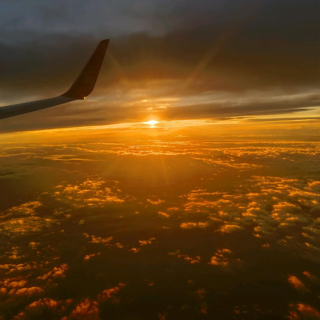 AAA建材批发小胡