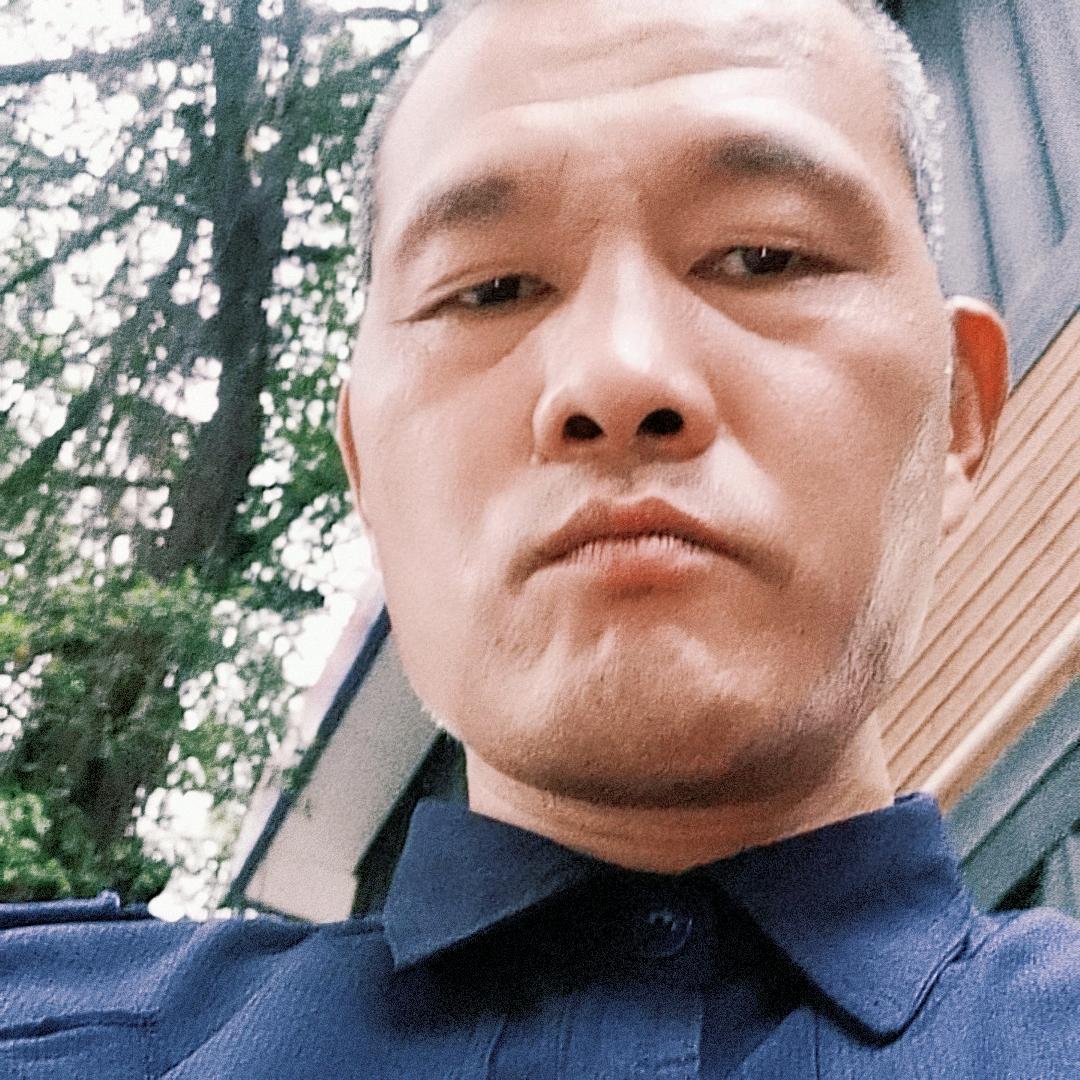 曲闯