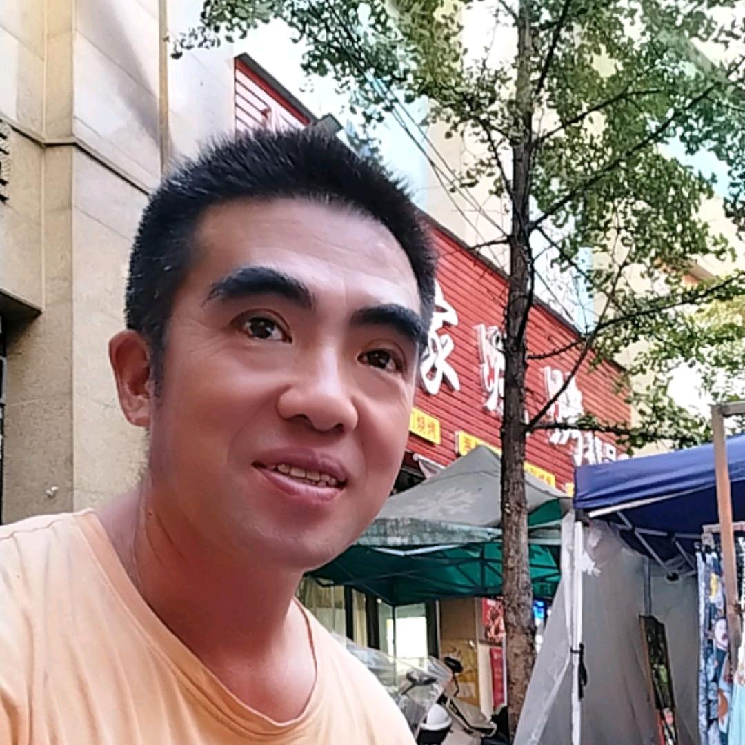 肖积忠 宏永发驾校
