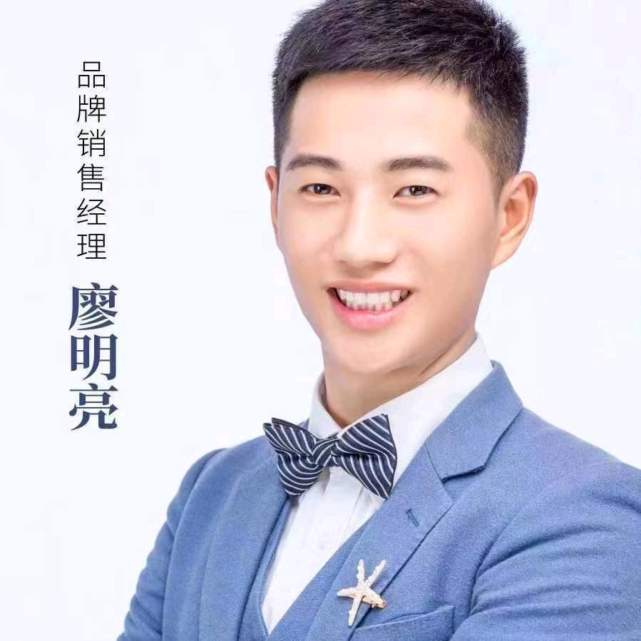 重庆卖车凶得痞爆（廖老弟）