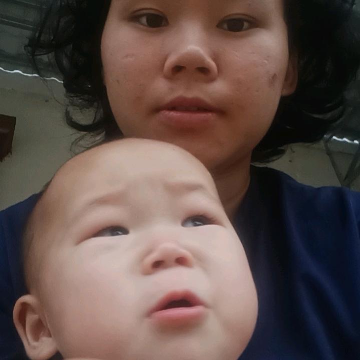 快乐的小宝贝