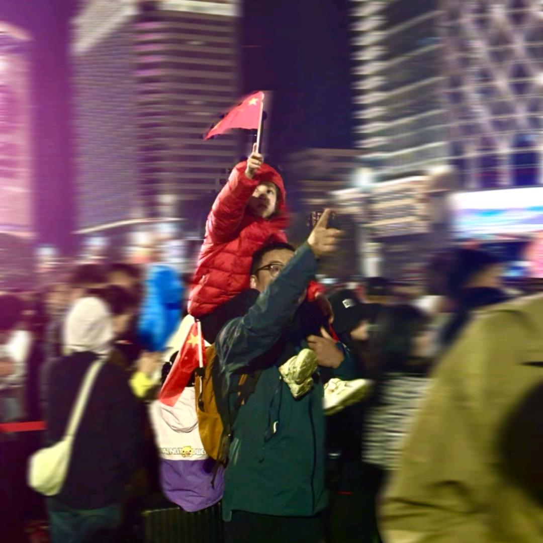 ༺ۣۖ江༒ۣۣۖ520ง •̀_•́ง