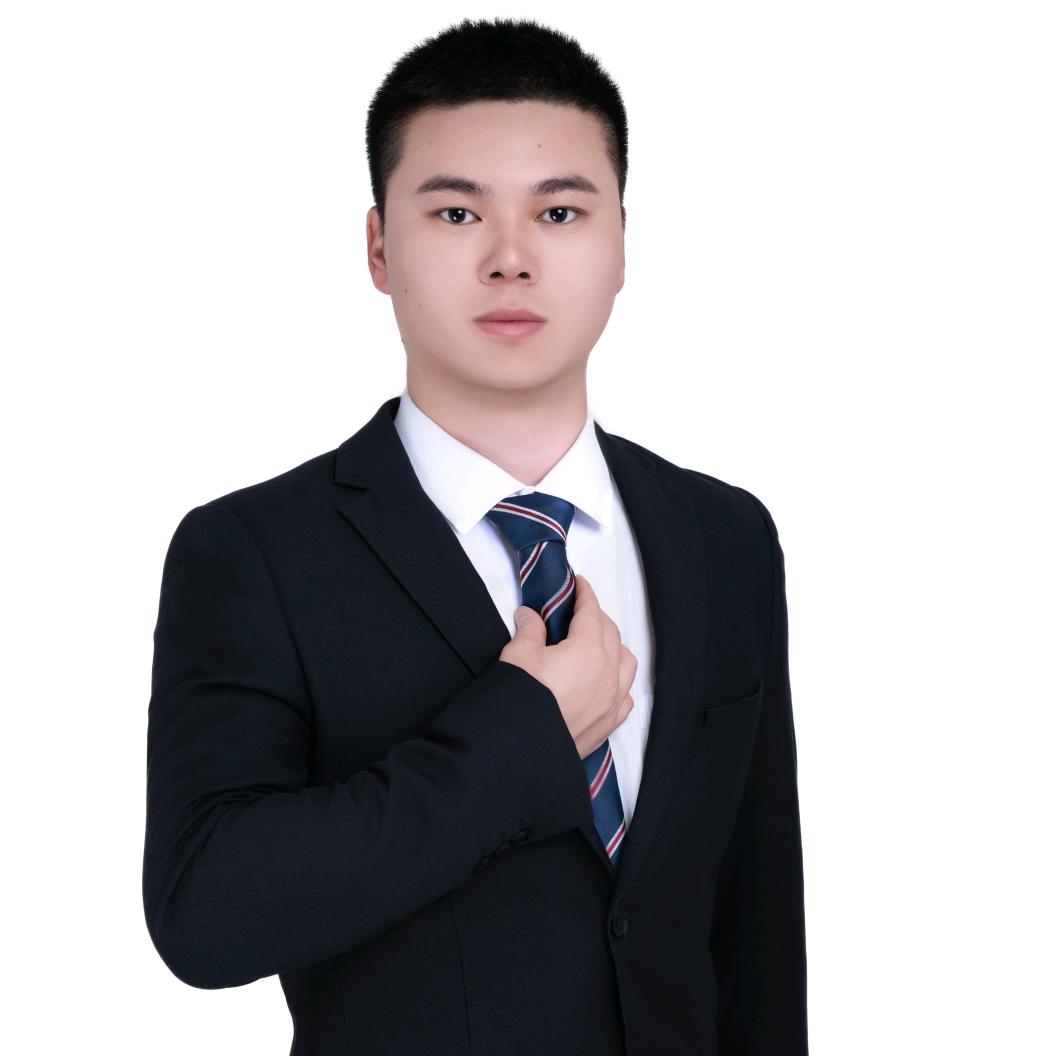 房产何先生