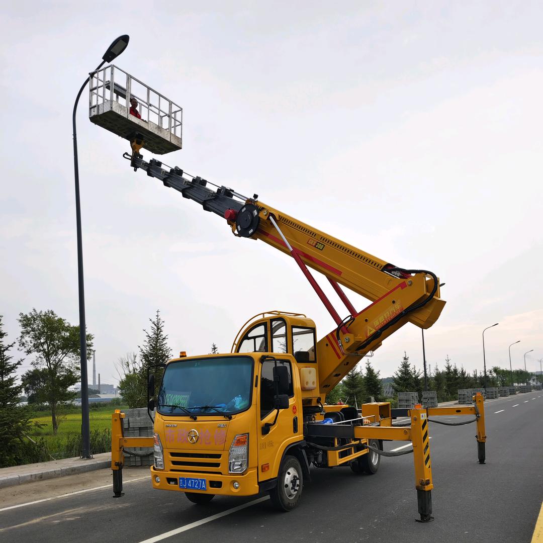 松原高空车蓝牌31米2米4铝合金展开大筐