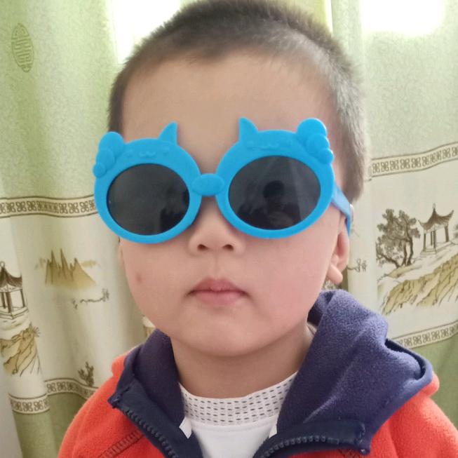 伟平