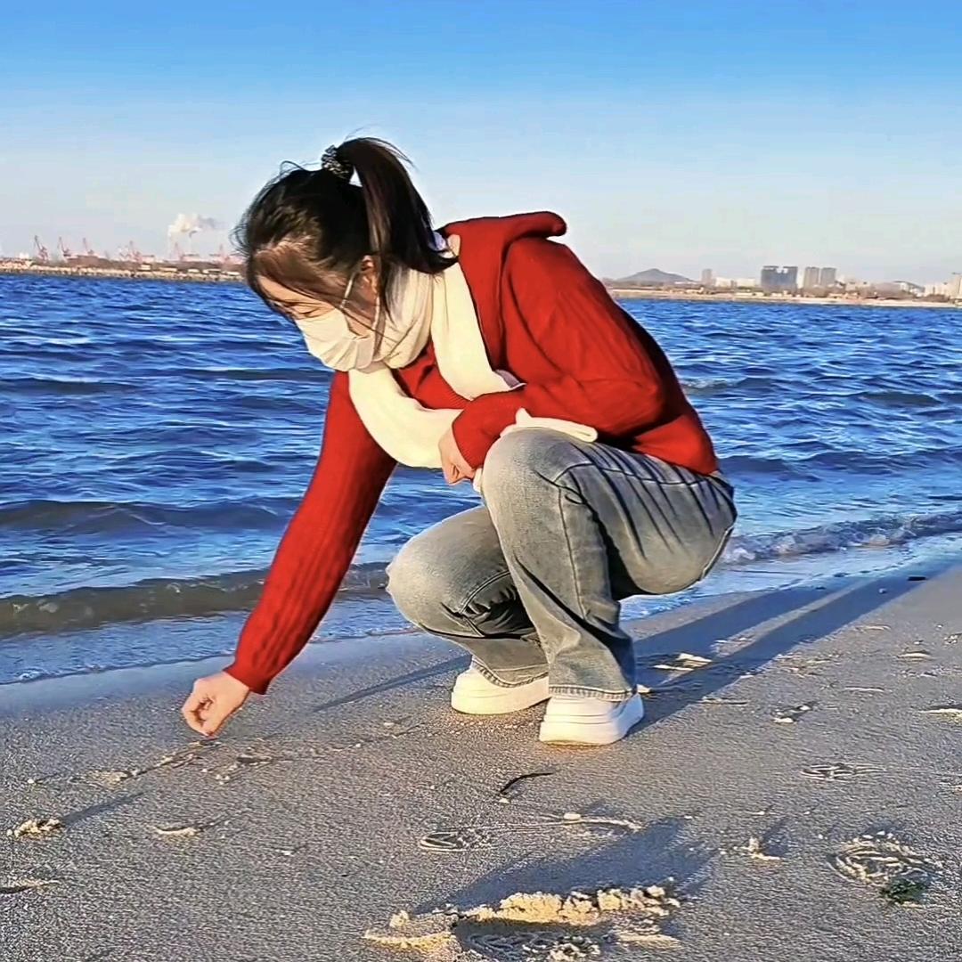 荣儿短剧
