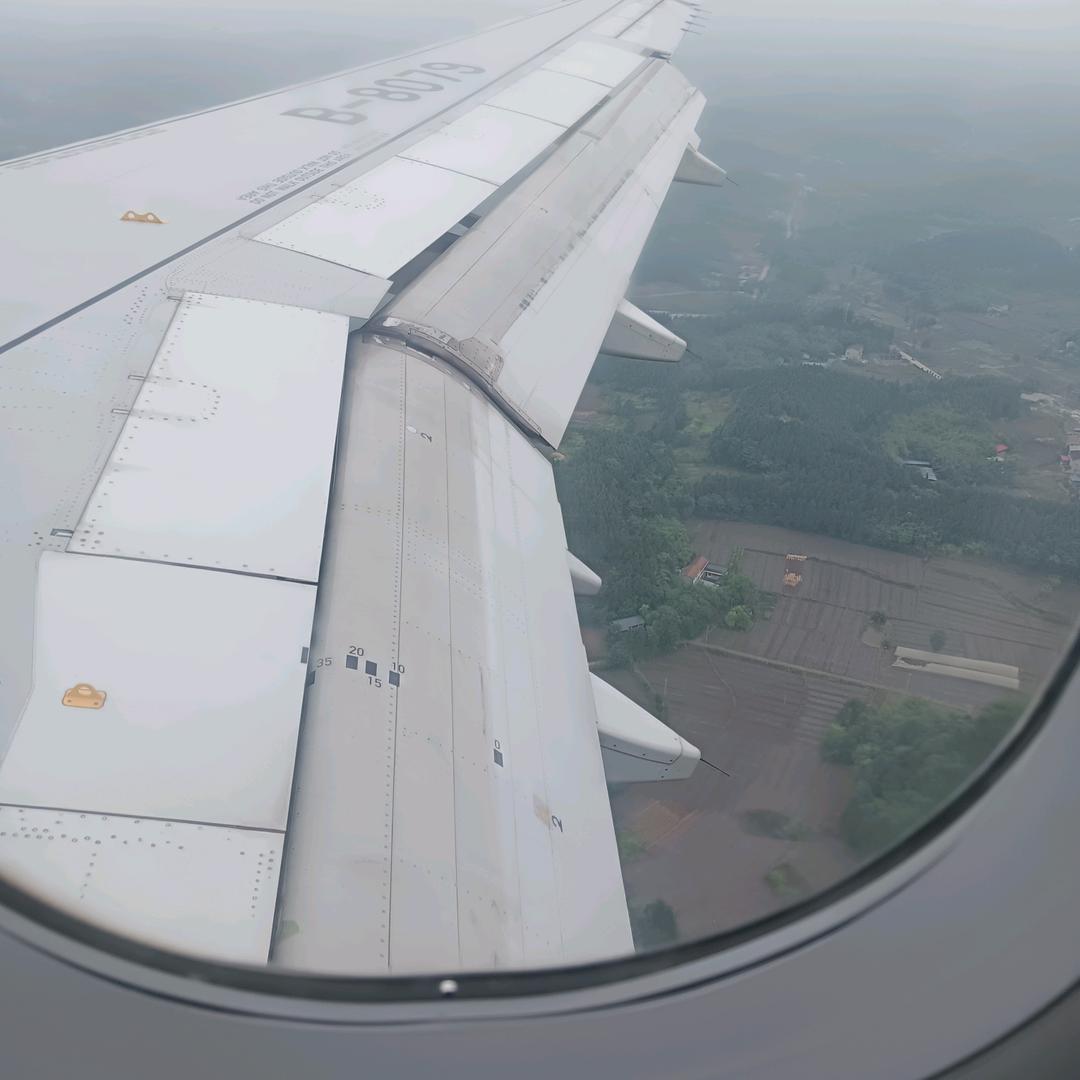 大雨的夜里