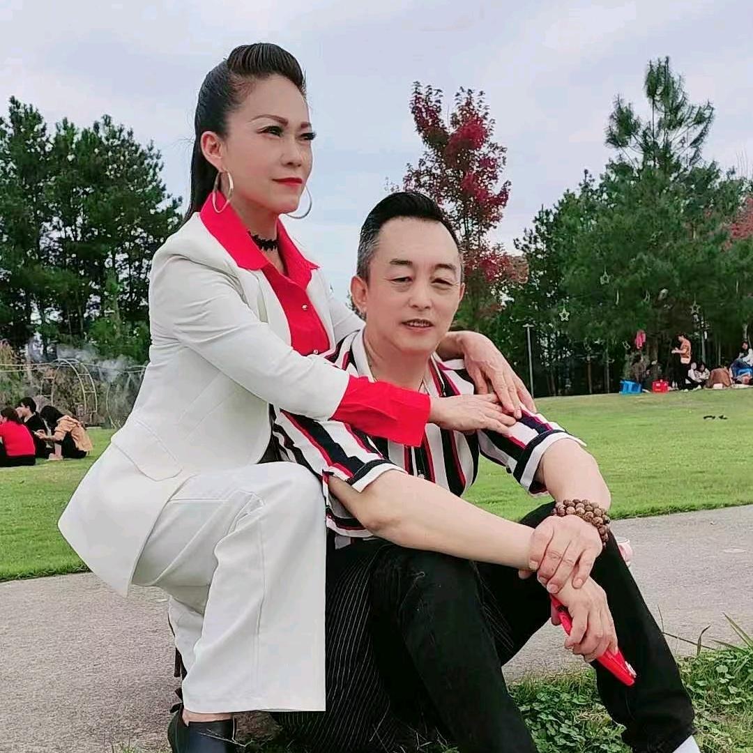 久久红杨哥