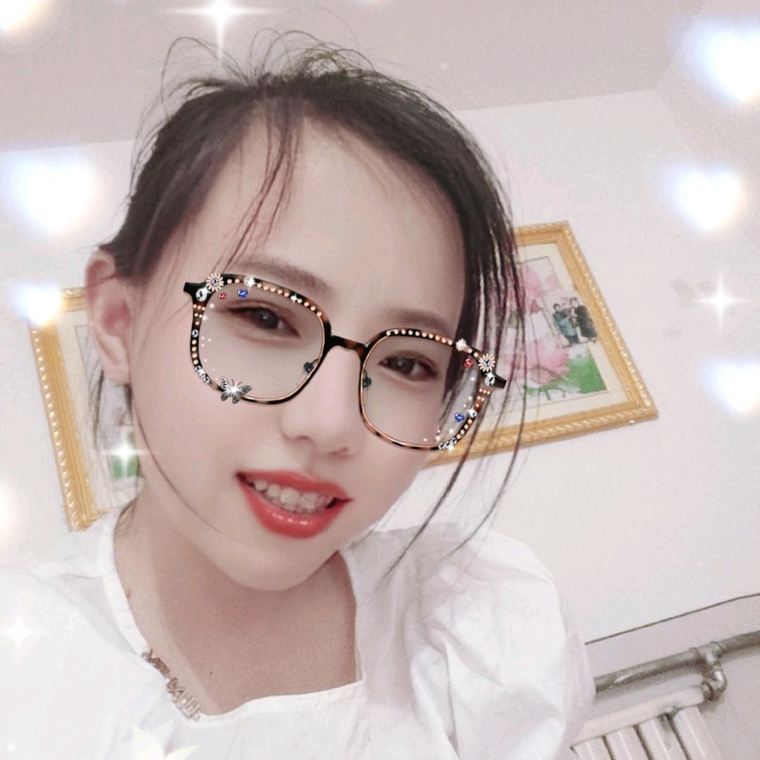 桃花依旧笑春风