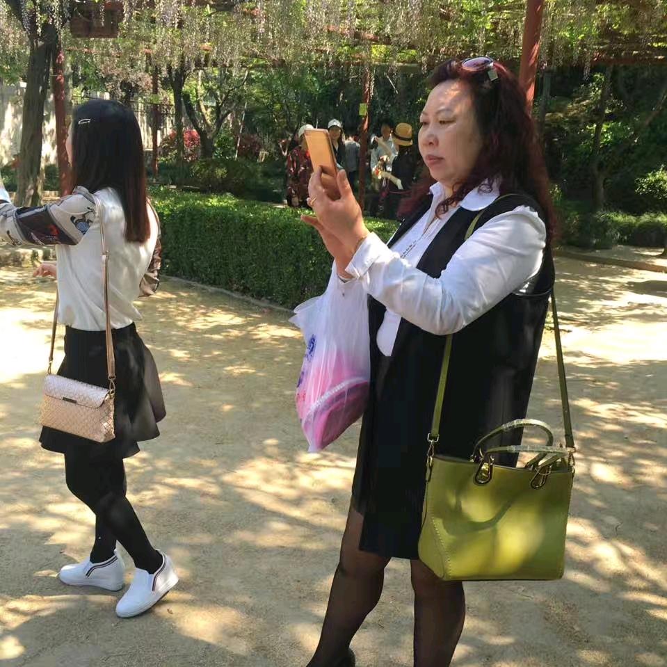 巴宝莎时尚轻奢太阳镜