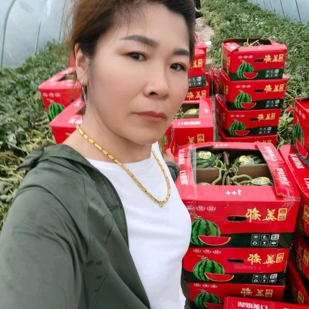 江苏东台三仓百果坊西瓜蔬菜代办