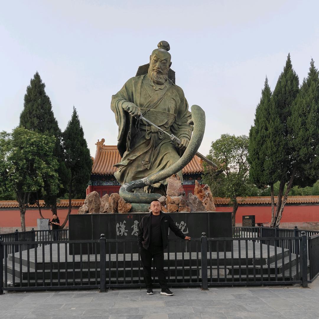 亳州小伙跑全国。拉货，搬家