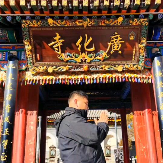 小李不讲理。