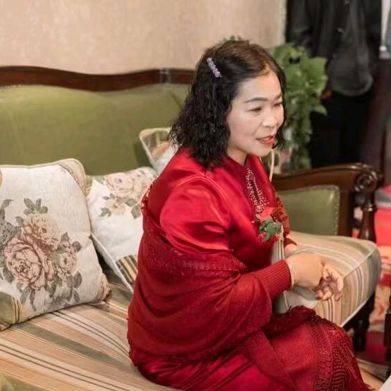 开心姑娘