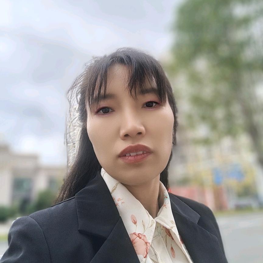 9个宝贝的妈妈。