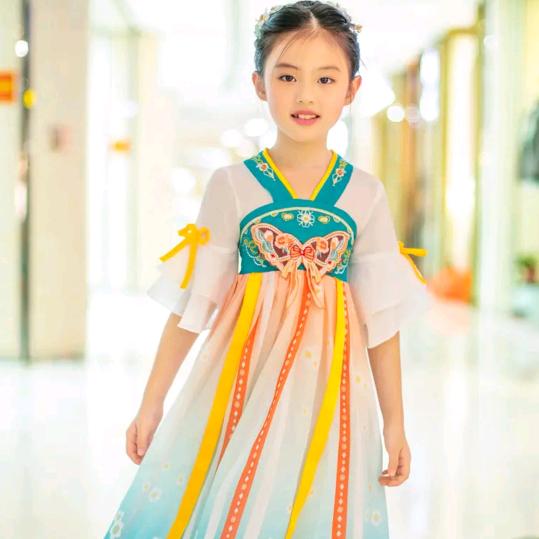汉服童装