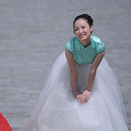 《芳而不方文化传播》