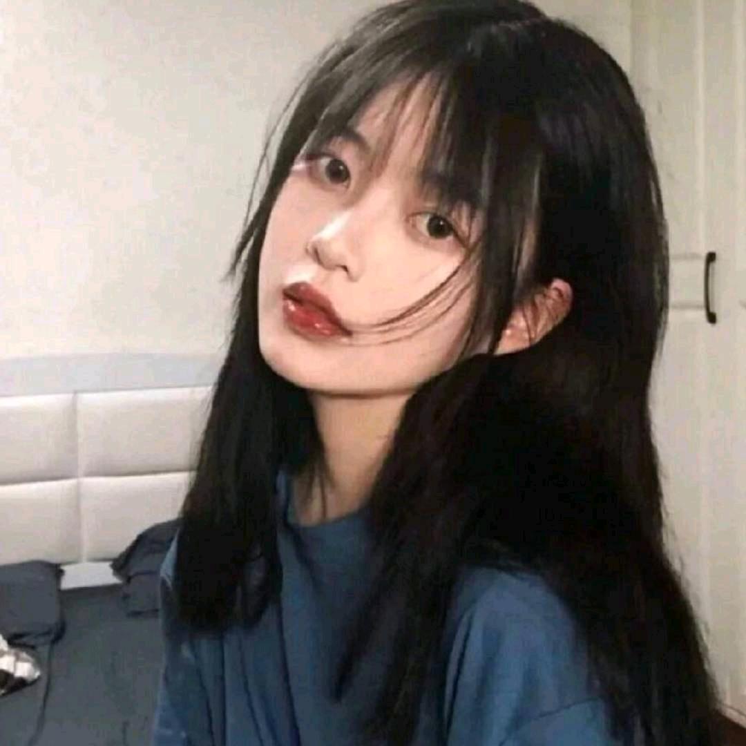 倾月
