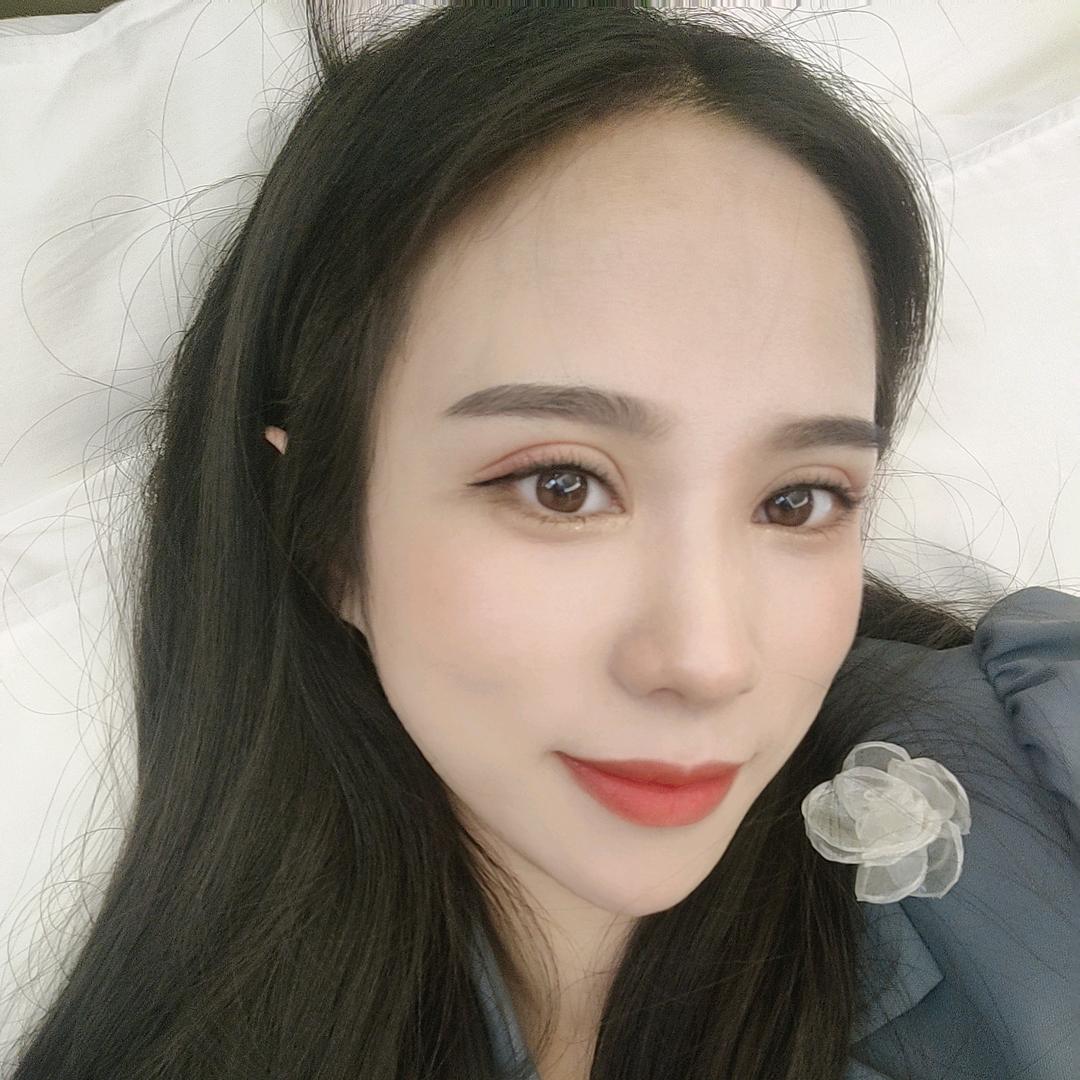 是静静呀~