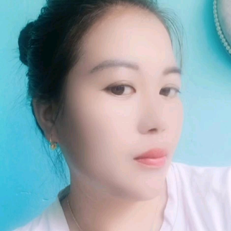 小伍姐，我是一只孤独的狼
