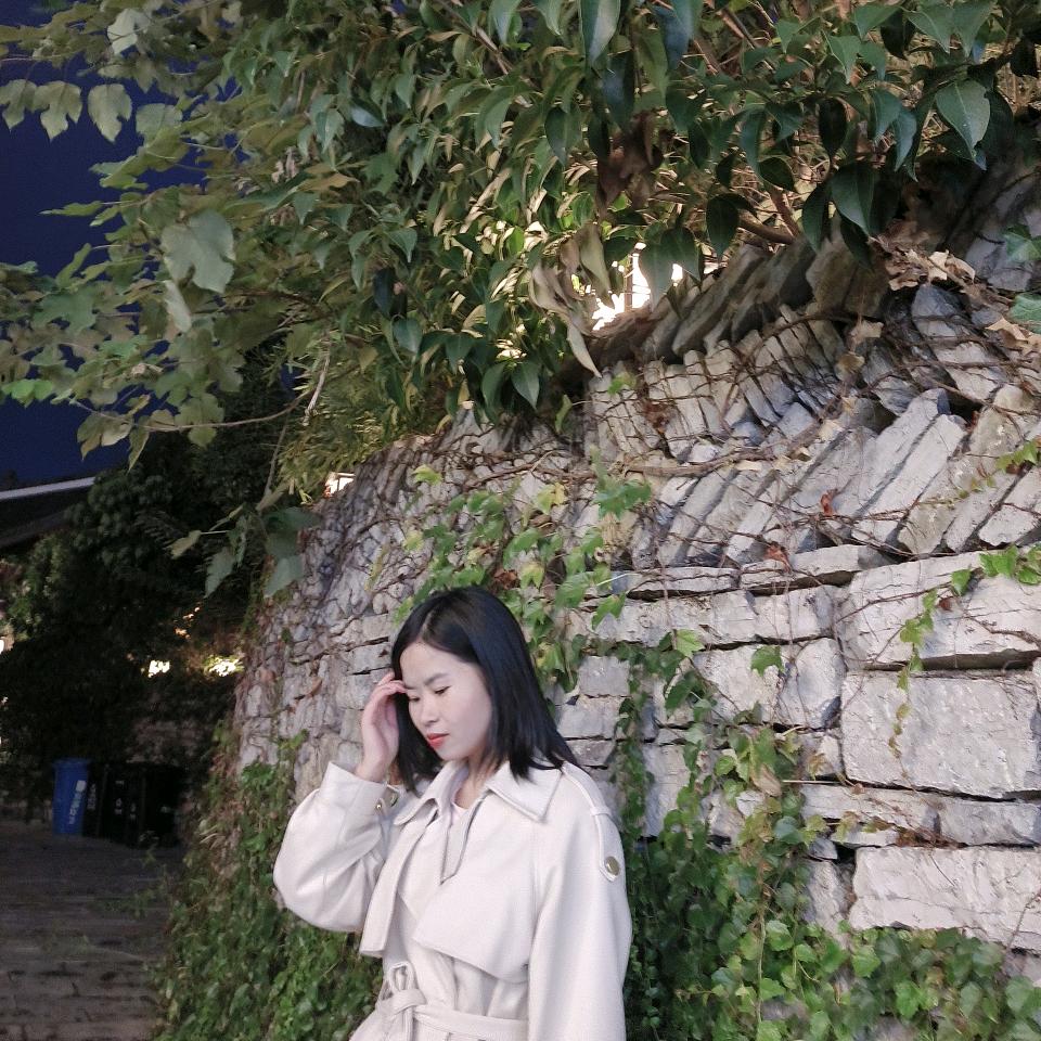 喜欢水晶朱砂的莎莎