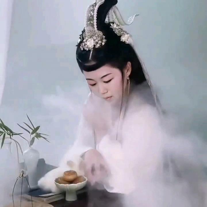 ℳღ回忆᭄ꦿ꯭꯭迷迭香დ᭄