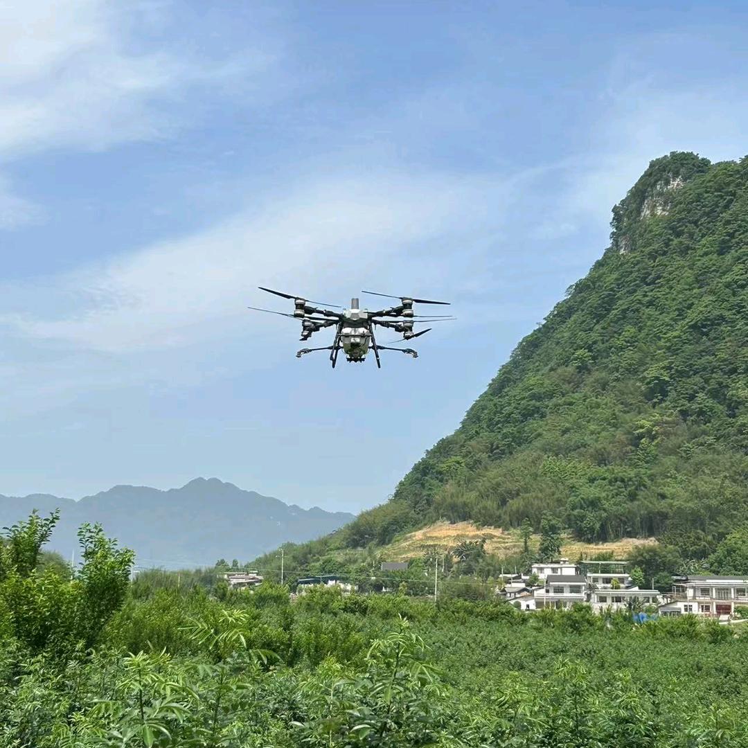 绥江飞拉无人机吊运凌（收徒中）