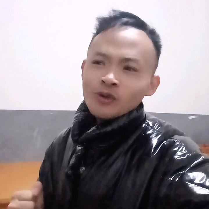阿刚会唱歌🎤