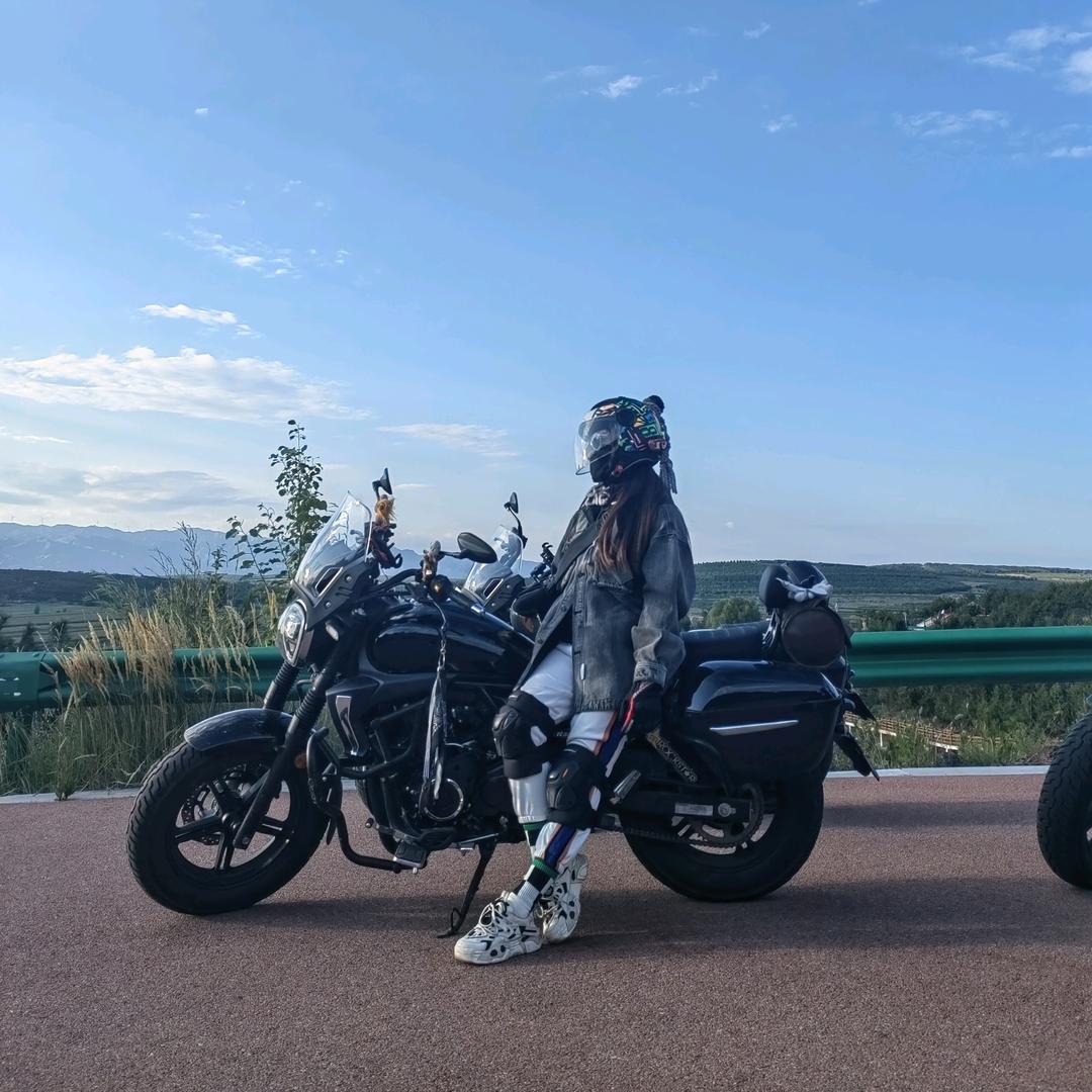 臻👫兴（爱上多巴胺的女骑🏃🏍）