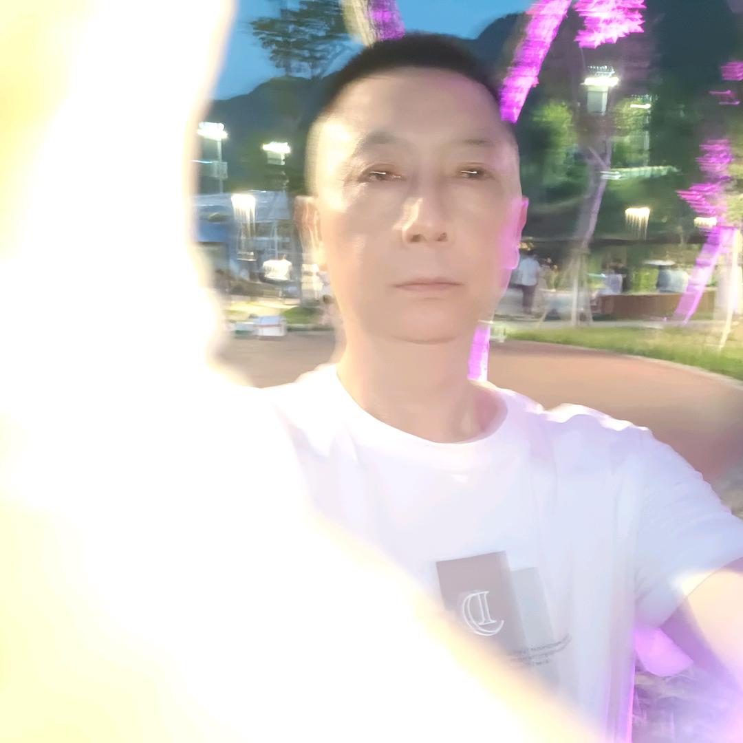 传胜哥