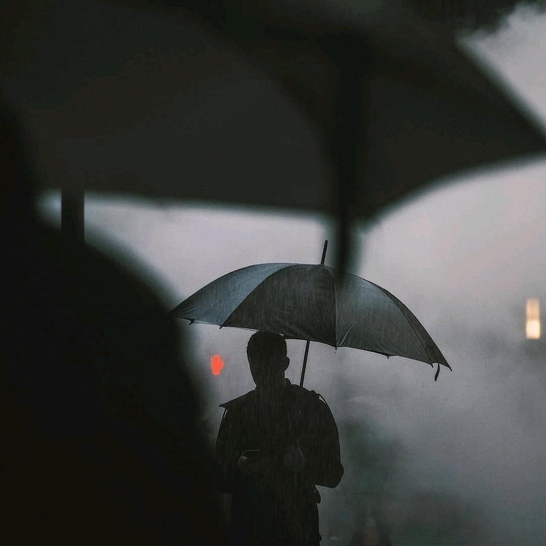 设计师🔹周先生