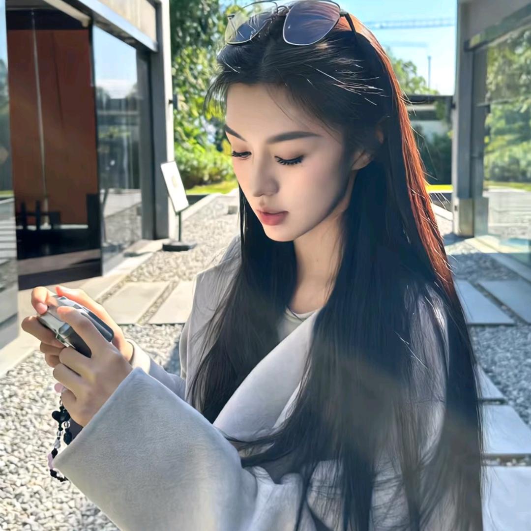 楊多多✨