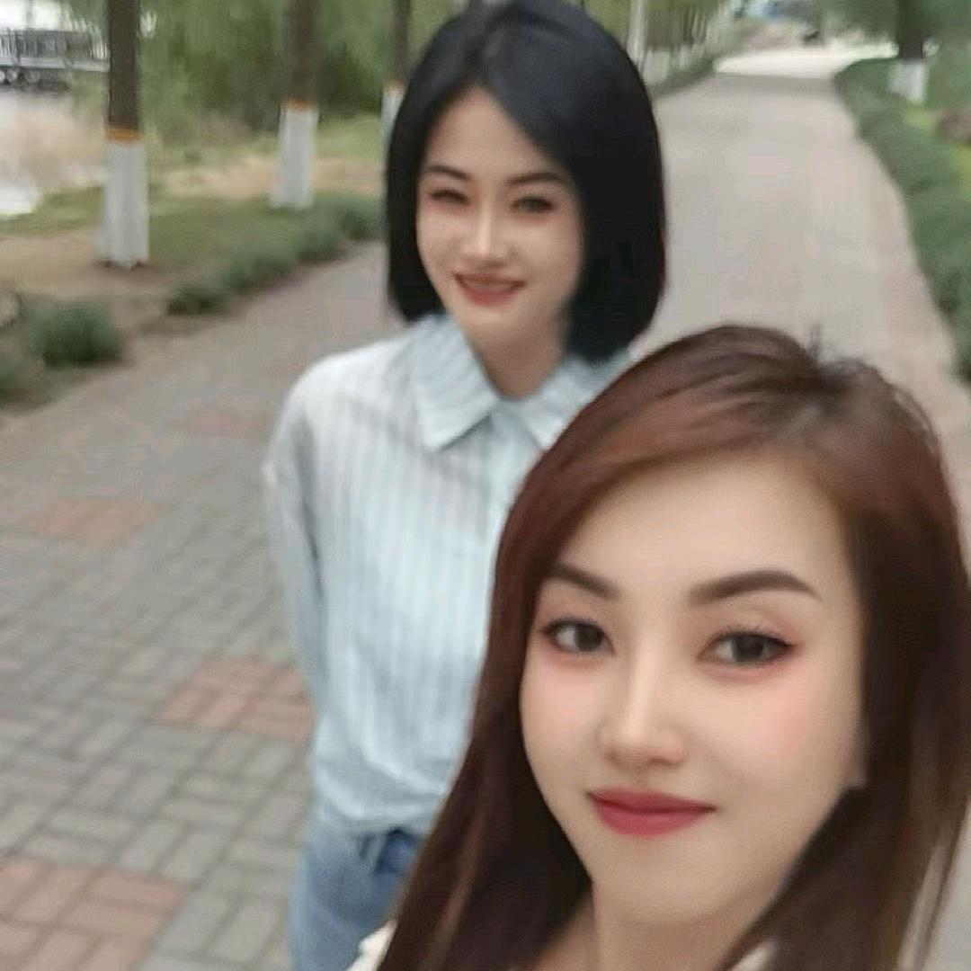 傻傻