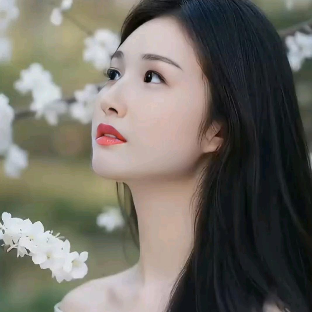 向阳而生🌹