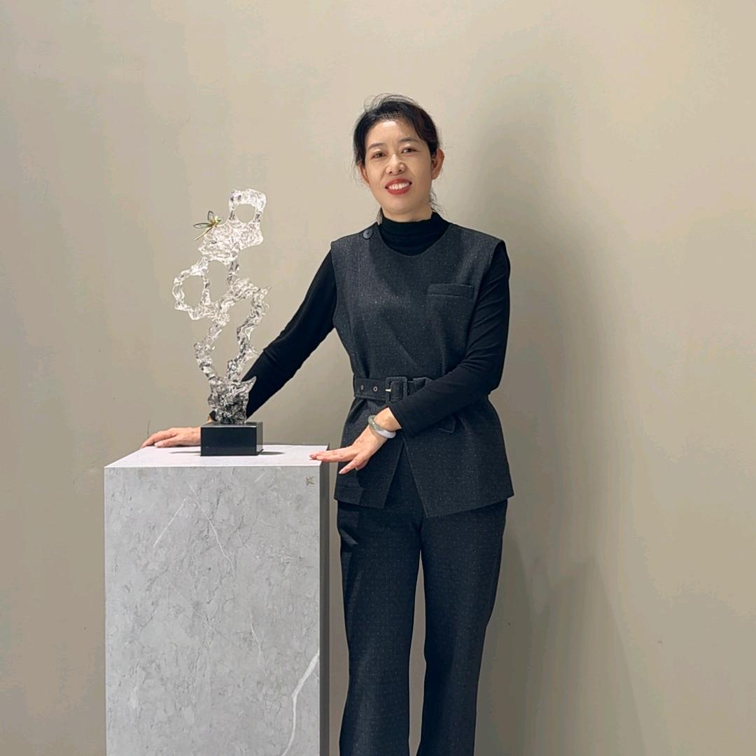 诺贝尔瓷砖三江红云姐（随州欧亚达）