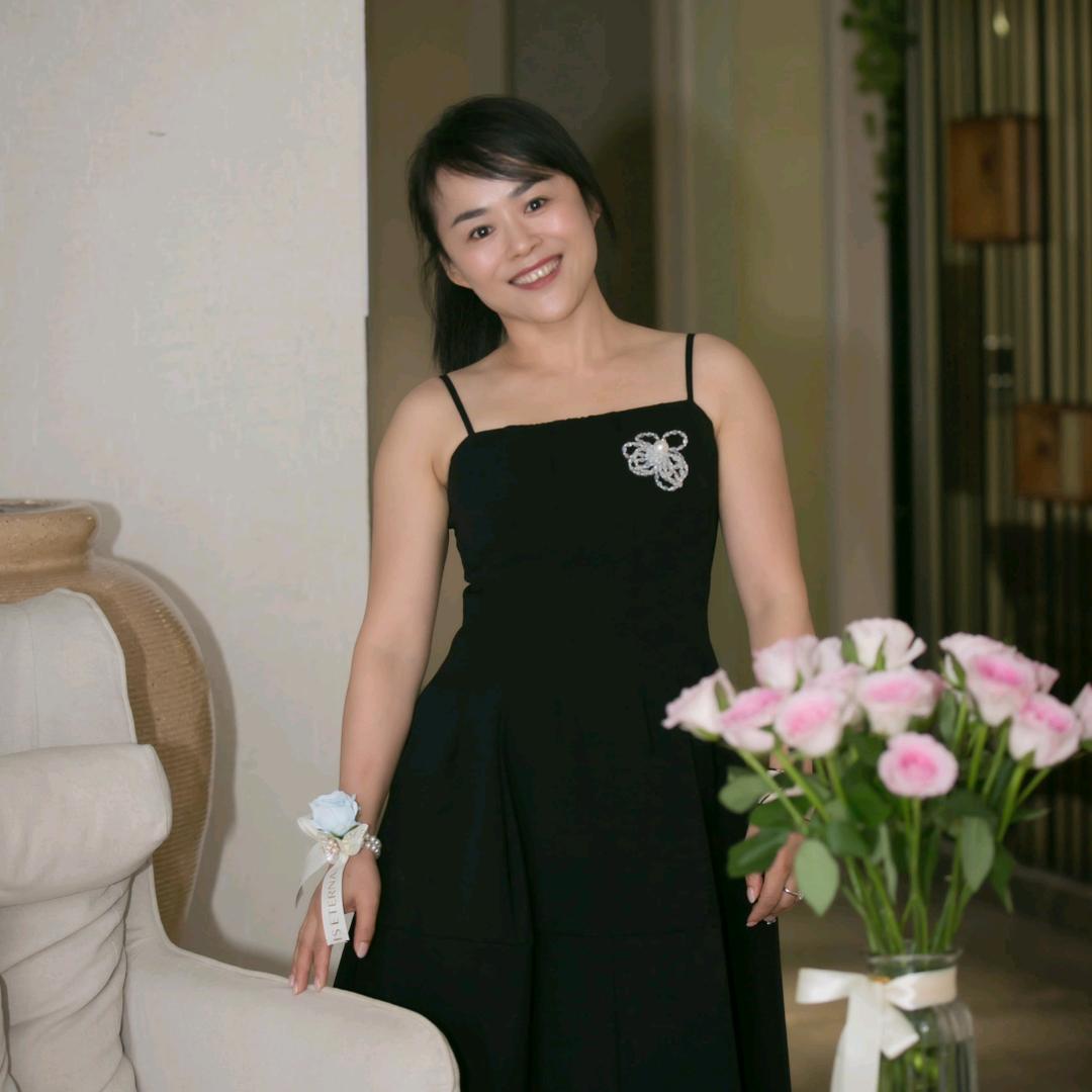 @英子.流行前线服装 (一生所爱）