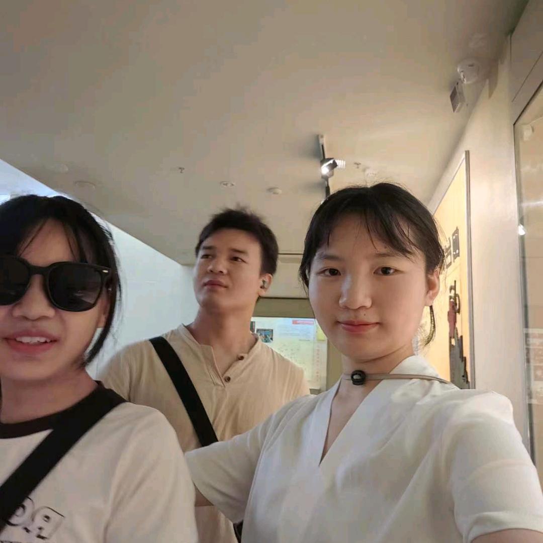 春夏秋冬（裤王合作加工厂）的头像