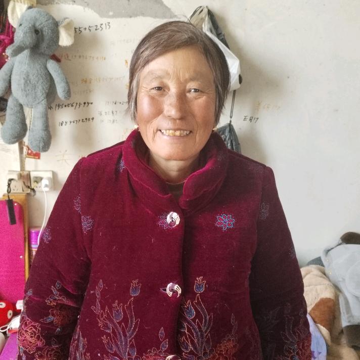 陆三姐（小号1：18）