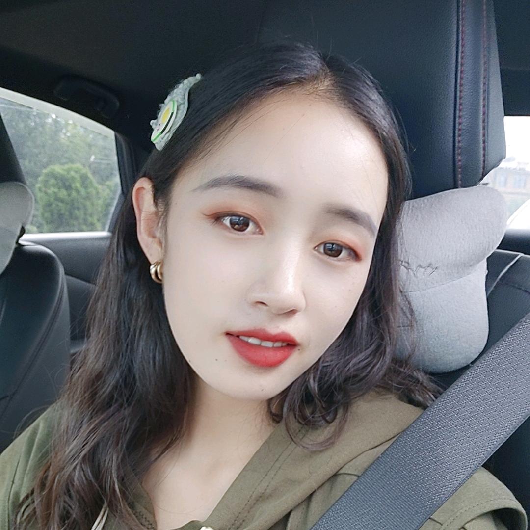 楚雄罗丽丝官方好物推荐官（李燕香）