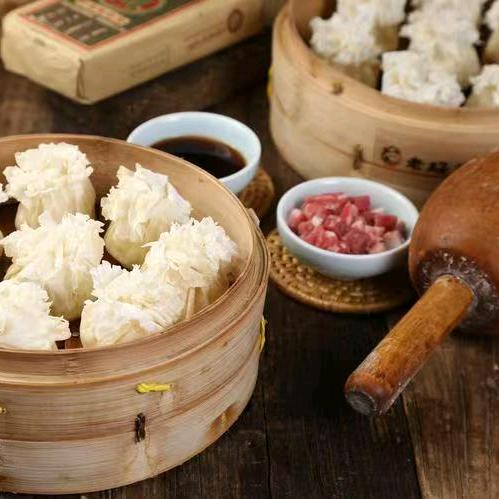 在三亚卖内蒙古烧麦的鄂尔多斯人