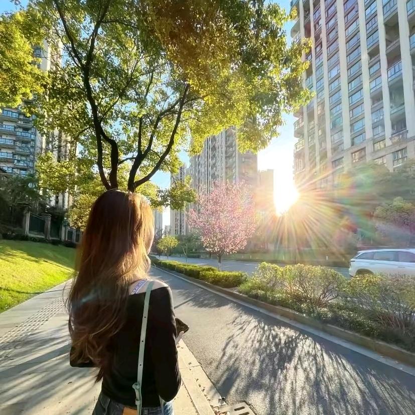 偷吃小三贡品被前任发现