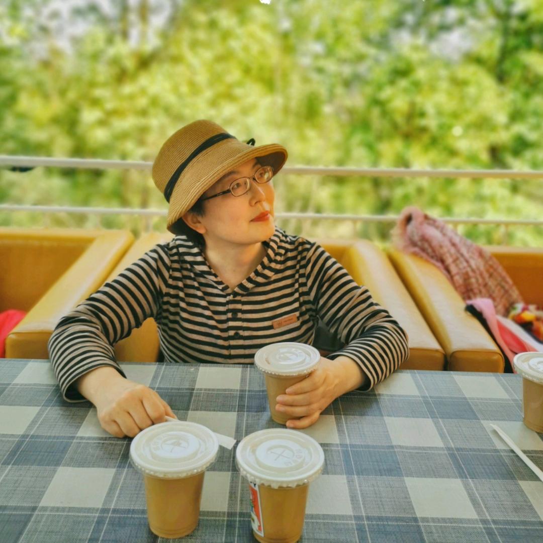 把你捧在手心里