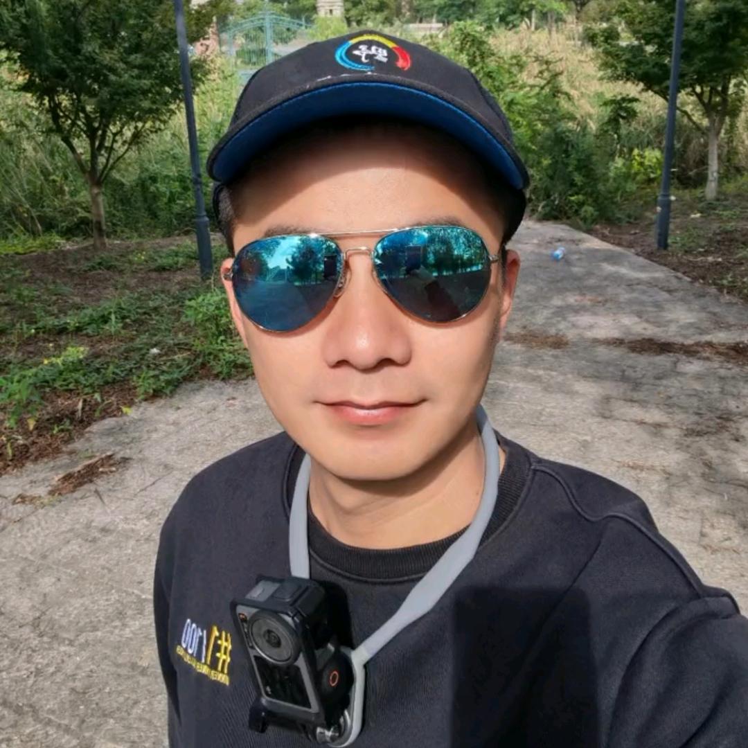 包包大人玩路亚🎣