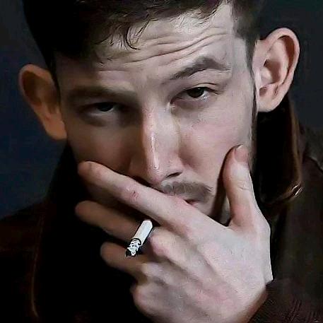 ℳใ Šκiη 💔心